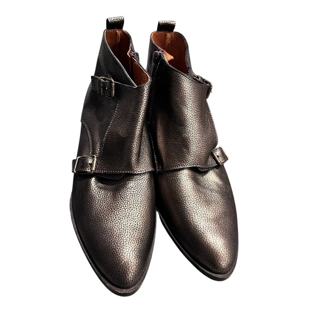 Eric Michael Bronze Metallic Leather Booties Size 39 or 8.5